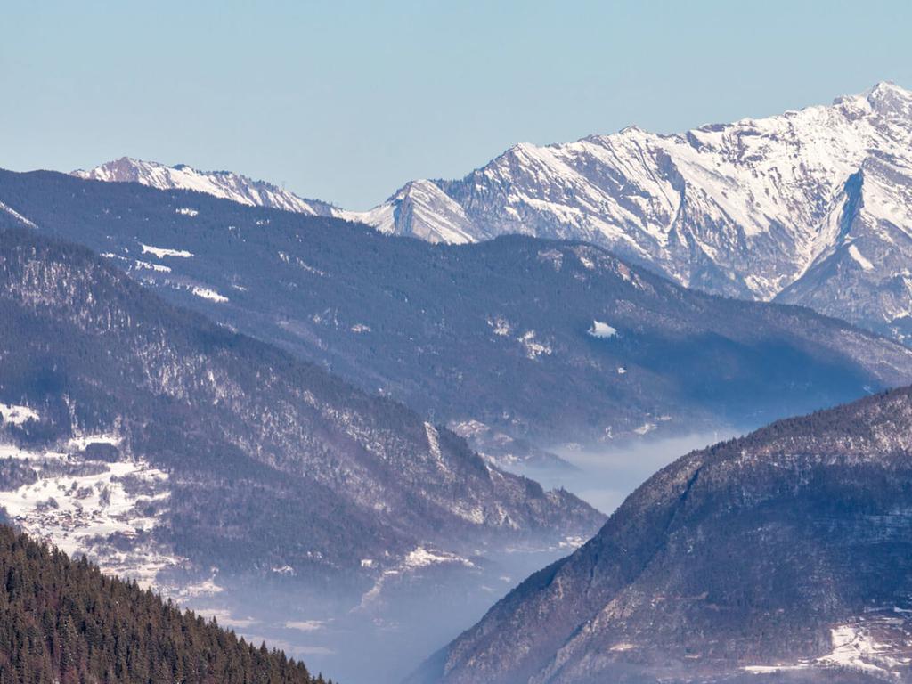 Вилла Chalet Le Yeti Мерибель Экстерьер фото